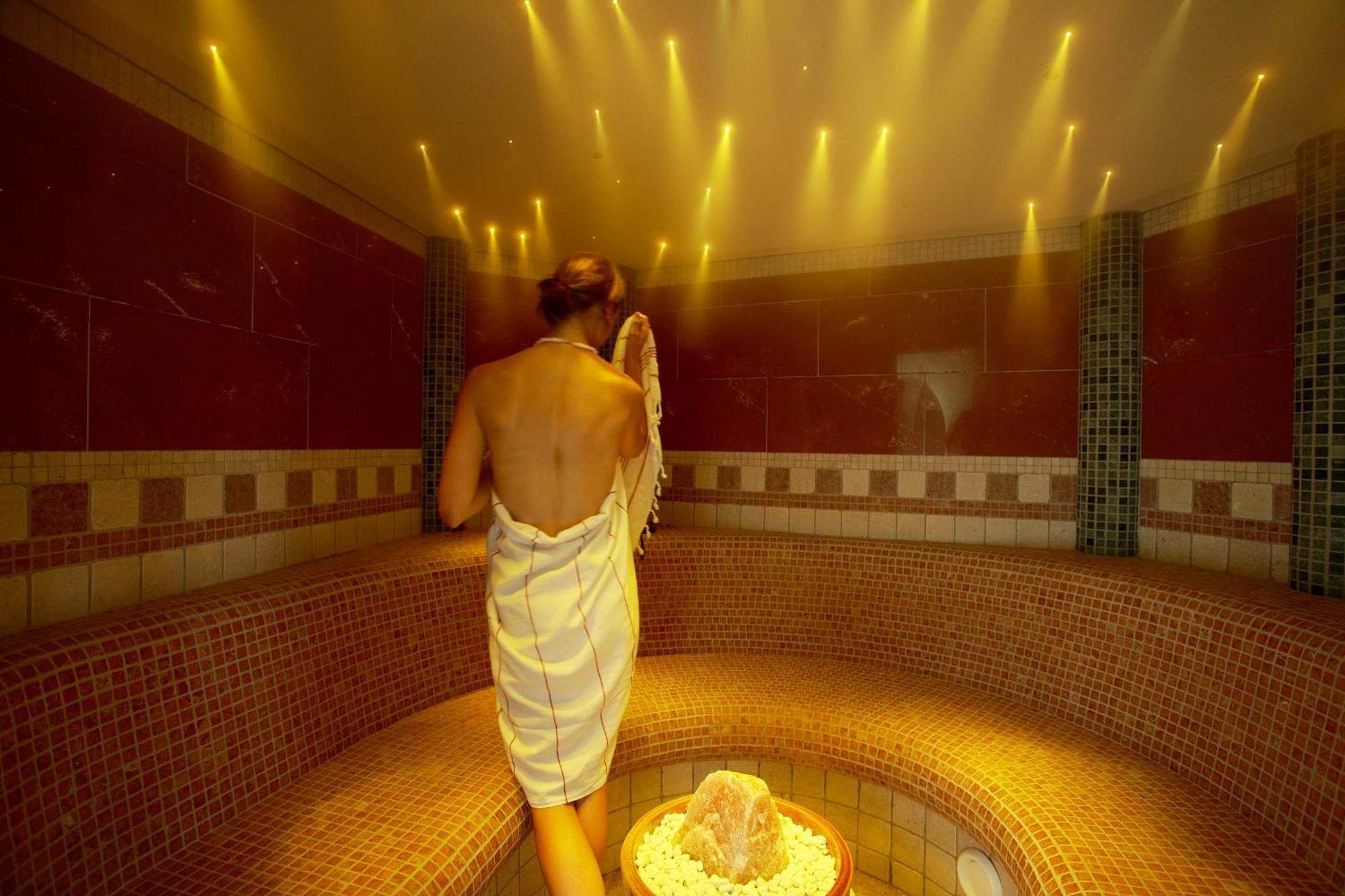 Hotel St.george's Bay Country Club & Spa 4*
